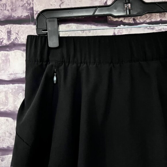 T By Talbots Black Pull On Skort Size MP - Picture 2 of 9